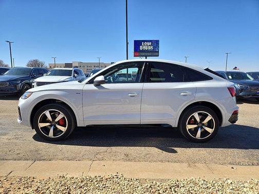 2024 Audi Q5 45 S line Premium Plus