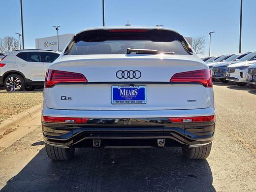 2024 Audi Q5 45 S line Premium Plus