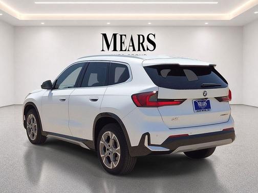 White 2025 BMW X1 xDrive28i
