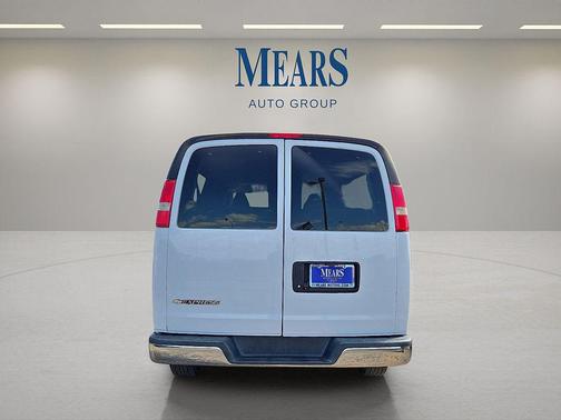 2019 Chevrolet Express 3500 LT