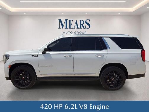 White Frost Tricoat 2023 GMC Yukon Denali