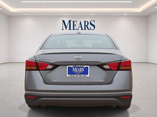 Gun Metallic 2025 Nissan Altima 2.5 SV
