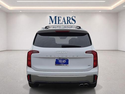 Glacial White Pearl 2025 Kia Telluride S