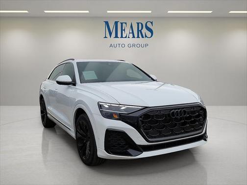 2025 Audi Q8 55 Premium Plus