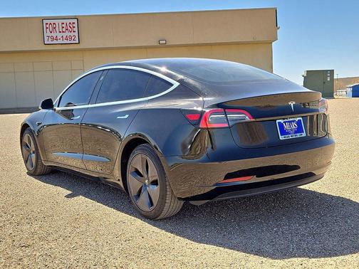 Black 2018 Tesla Model 3 Mid Range
