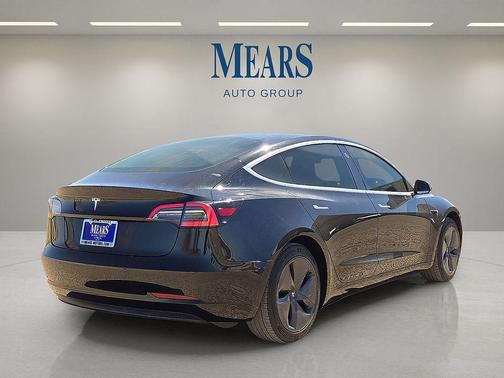 2018 Tesla Model 3 Mid Range