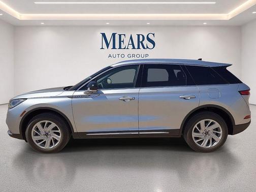 SILVER RADIANCE MET CC 2022 Lincoln Corsair Standard
