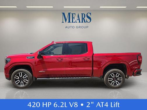 2024 GMC Sierra 1500 AT4