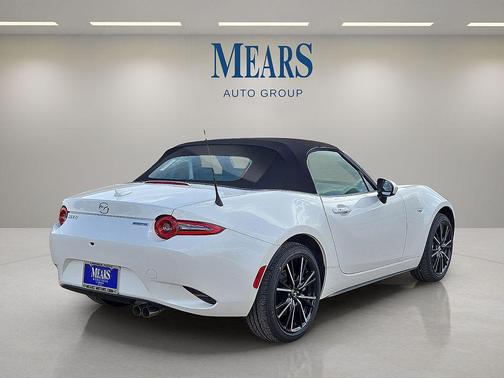 Snowflake White Pearl Mica 2026 Mazda MX-5 Miata Grand Touring