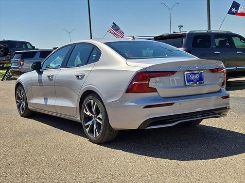 2025 Volvo S60 B5 Core