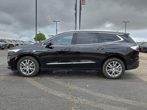 2022 Buick Enclave FWD Essence