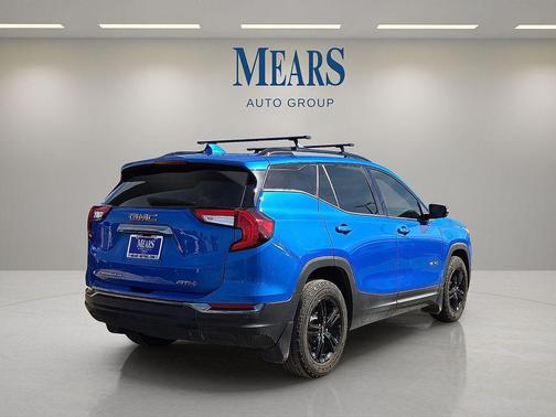 2024 GMC Terrain AWD AT4