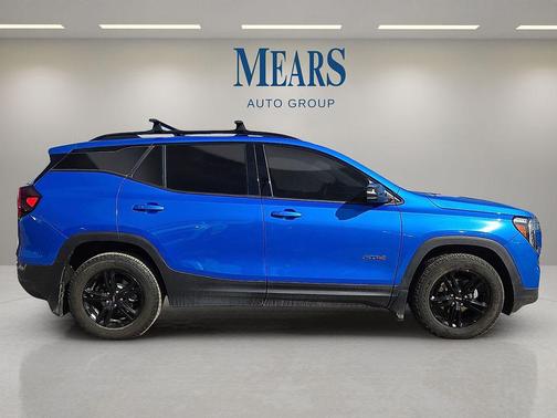 2024 GMC Terrain AWD AT4