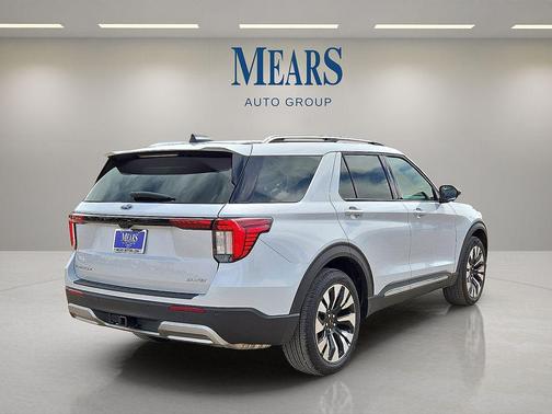 SPACE WHITE METALLIC 2025 Ford Explorer Platinum