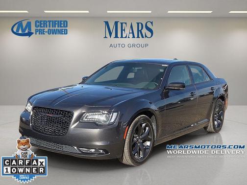 2023 Chrysler 300 S