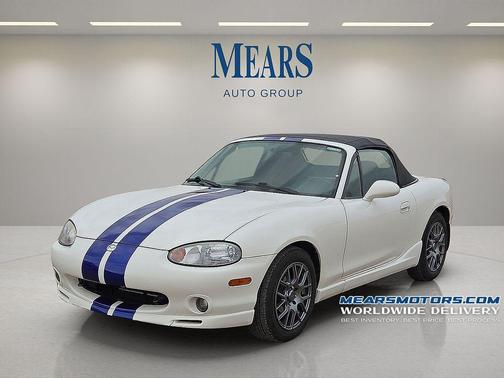 2000 Mazda MX-5 Miata 