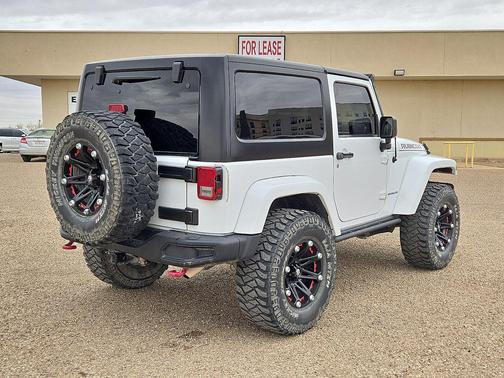 Bright White Clearcoat 2015 Jeep Wrangler Rubicon
