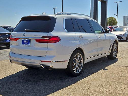 2019 BMW X7 xDrive40i