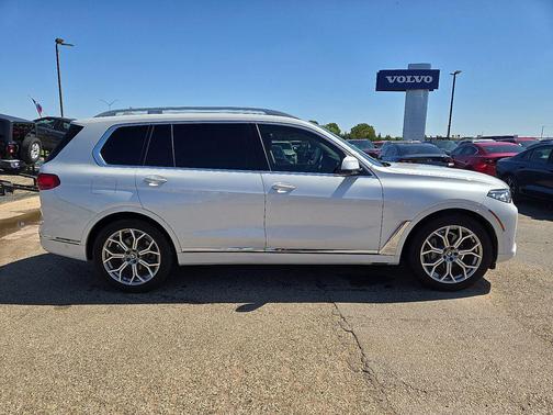 2019 BMW X7 xDrive40i