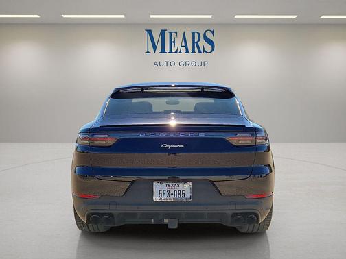 2022 Porsche Cayenne Cayenne