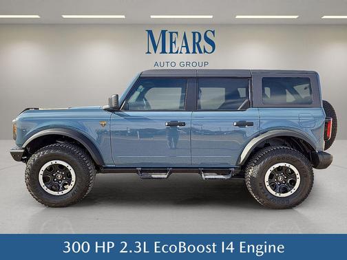 2022 Ford Bronco Badlands