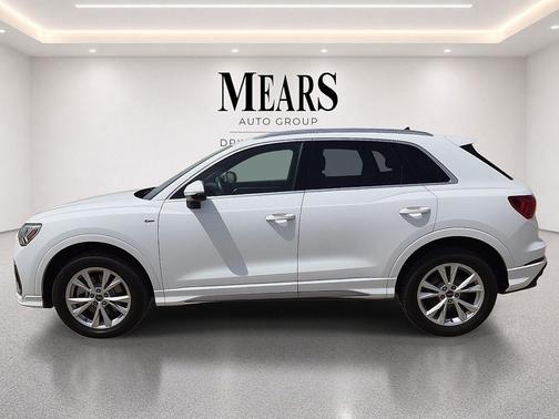 White 2025 Audi Q3 Premium 45 TFSI S line quattro Tiptronic