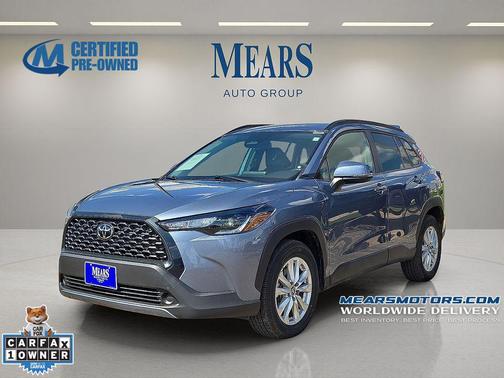 2024 Toyota Corolla Cross LE
