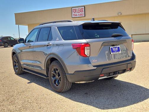 CARBONIZED GRAY METALLIC 2023 Ford Explorer Timberline
