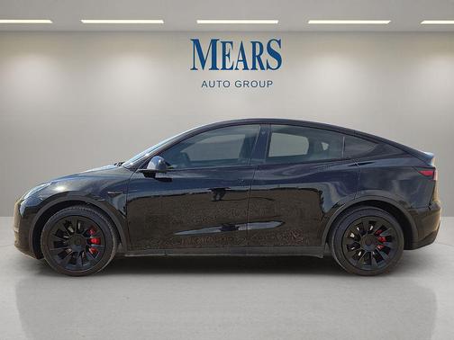 Solid Black 2023 Tesla Model Y Long Range Dual Motor All-Wheel Drive