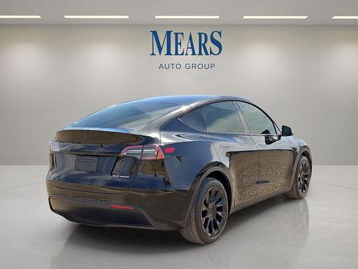 Solid Black 2023 Tesla Model Y Long Range Dual Motor All-Wheel Drive