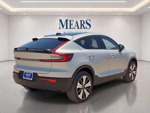 Silver Dawn Metallic 2023 Volvo C40 Recharge Pure Electric Twin Core