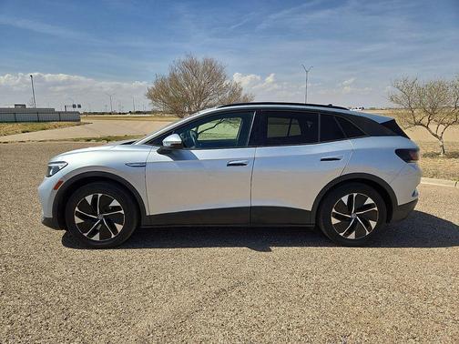 Silver Metallic 2021 Volkswagen ID.4 Pro