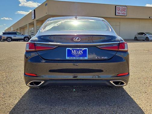 2022 Lexus ES 350 Base