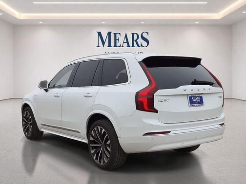 Crystal White Pearl 2026 Volvo XC90 Plug-In Hybrid Ultra, T8 AWD, Electric/Gasoline, Bright, 7 Seats