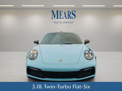 2021 Porsche 911 Carrera