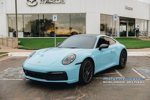 2021 Porsche 911 Carrera