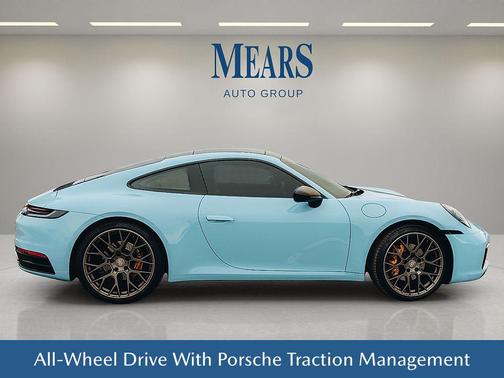 2021 Porsche 911 Carrera