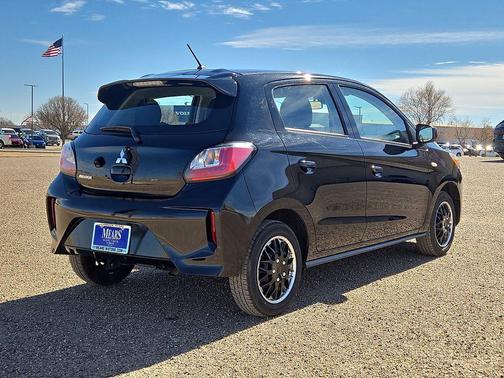 2024 Mitsubishi Mirage ES