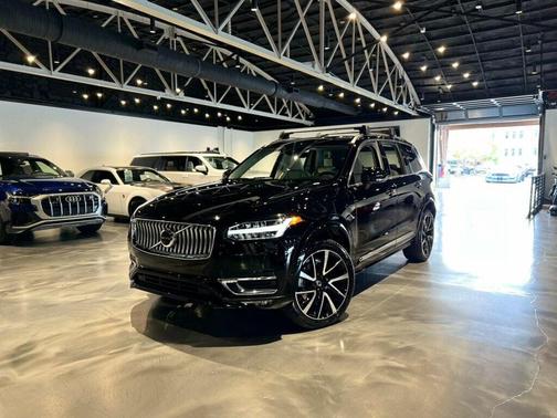 2023 Volvo XC90 B6 Plus 7-Seater