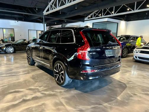 2023 Volvo XC90 B6 Plus 7-Seater