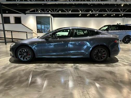 2020 Tesla Model S Performance