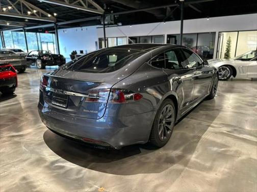 2020 Tesla Model S Performance