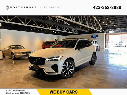 2023 Volvo XC90 Recharge Plug-In Hybrid T8 Ultimate Dark Theme 7-Seater