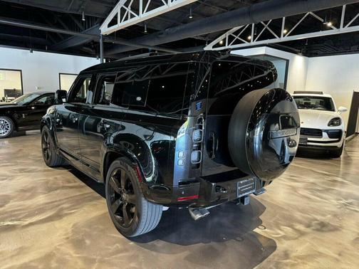 Santorini Black Metallic 2023 Land Rover Defender 110 V8
