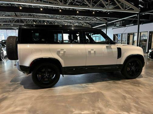 2021 Land Rover Defender 110 X-Dynamic HSE