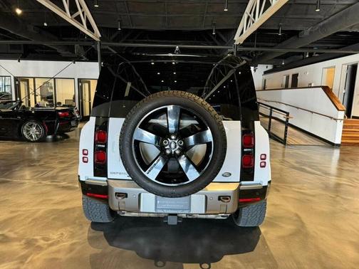 2021 Land Rover Defender 110 X-Dynamic HSE