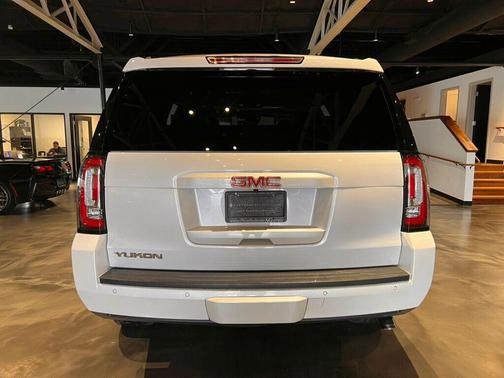 2020 GMC Yukon SLT