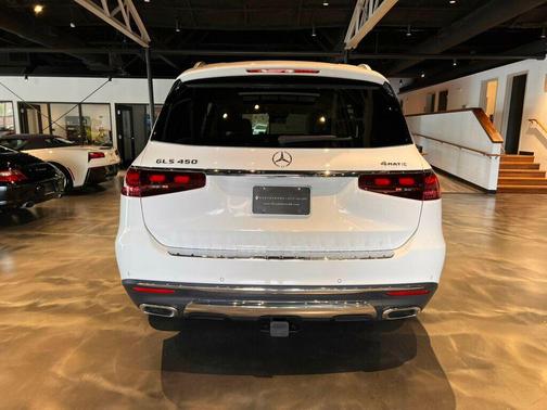 Polar White 2024 Mercedes-Benz GLS 450 4MATIC