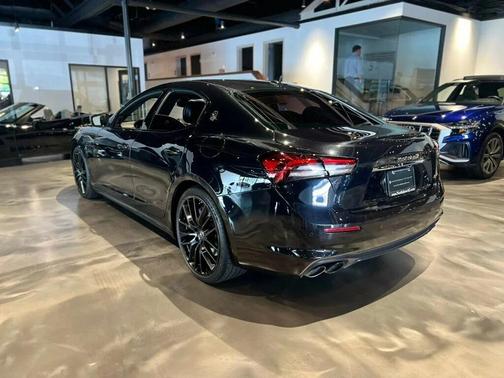 2021 Maserati Ghibli NerissimoPkg/12WayHtd&CldSeats/FullPremLeatherSeats/NAV/RearCam