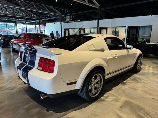 2008 Ford Shelby GT500 Base
